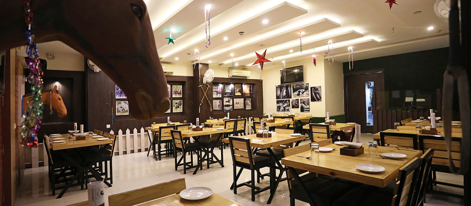 Polo Restaurant View